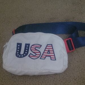 USA Flag Fanny Pack Belt Bag - White with Red & Blue